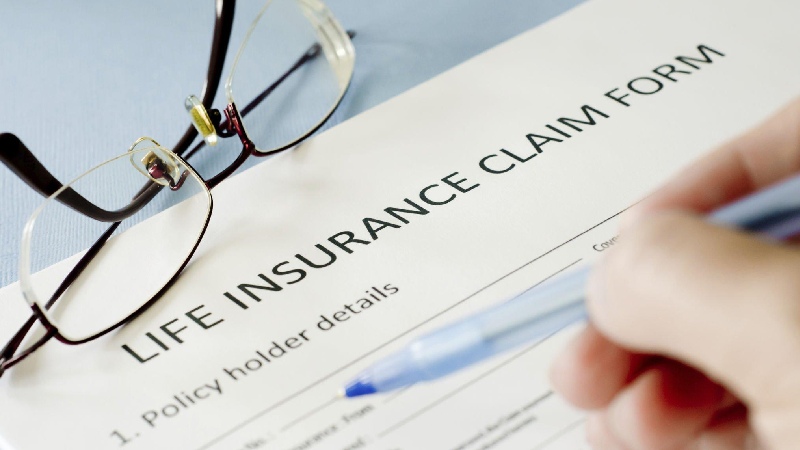 How Does One Get a Life Insurance Policy?